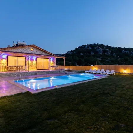 Agarta Villas